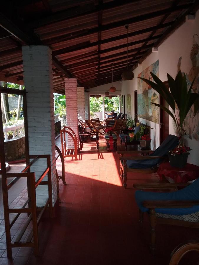 Gasthaus Langeoog Unawatuna Ngoại thất bức ảnh