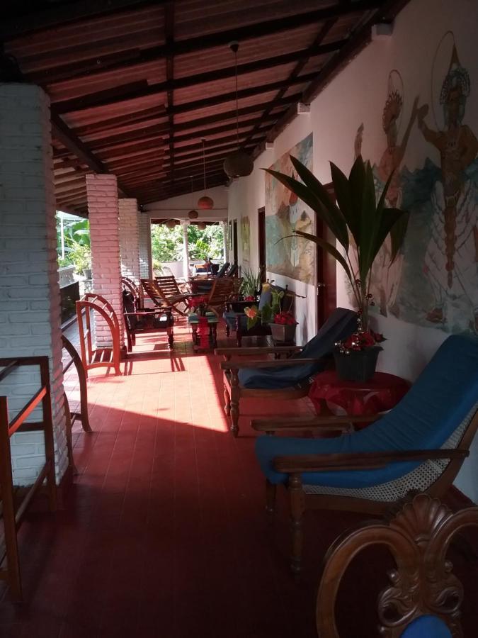 Gasthaus Langeoog Unawatuna Ngoại thất bức ảnh